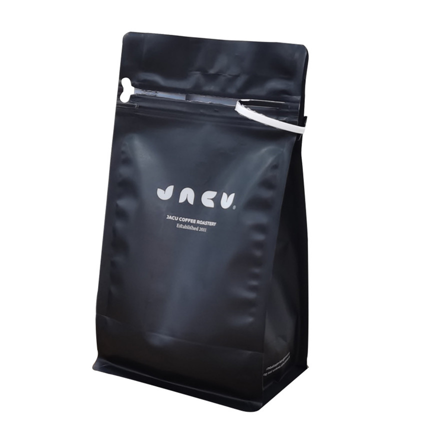 Recycler les sacs à café en ressources renouvelables métallisées Sacs à café chaud