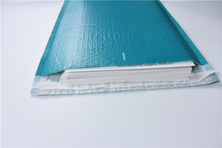 Inventaire Envoyes en papier feuille de matériaux recyclables en papier d'emballage de matériaux recyclables